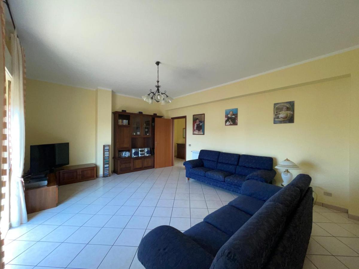 Pipa'S Suntrap Apartment Taormina Exterior photo